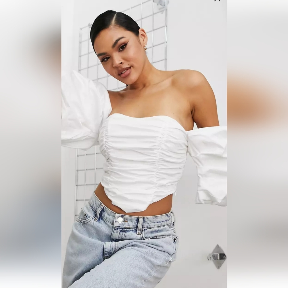 Cotton wide sleeve white corset top, size 2